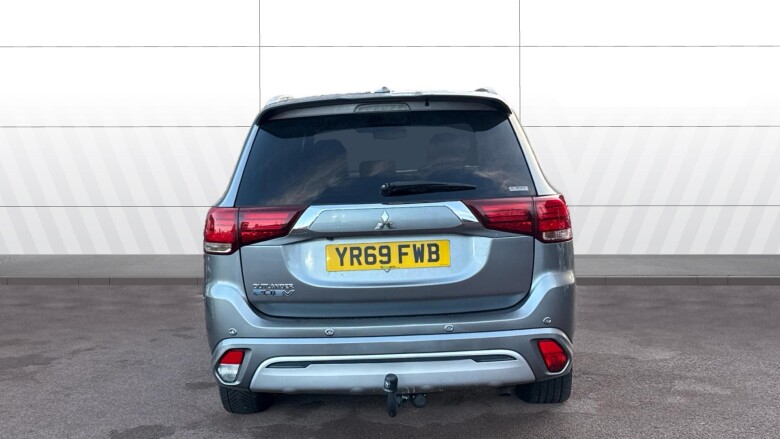Mitsubishi Outlander 2.4 PHEV Dynamic Safety 5dr Auto Estate